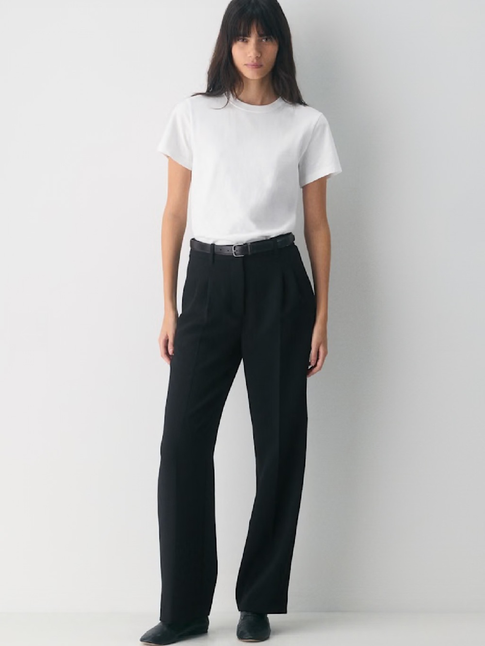 Aritzia Effortless Pant